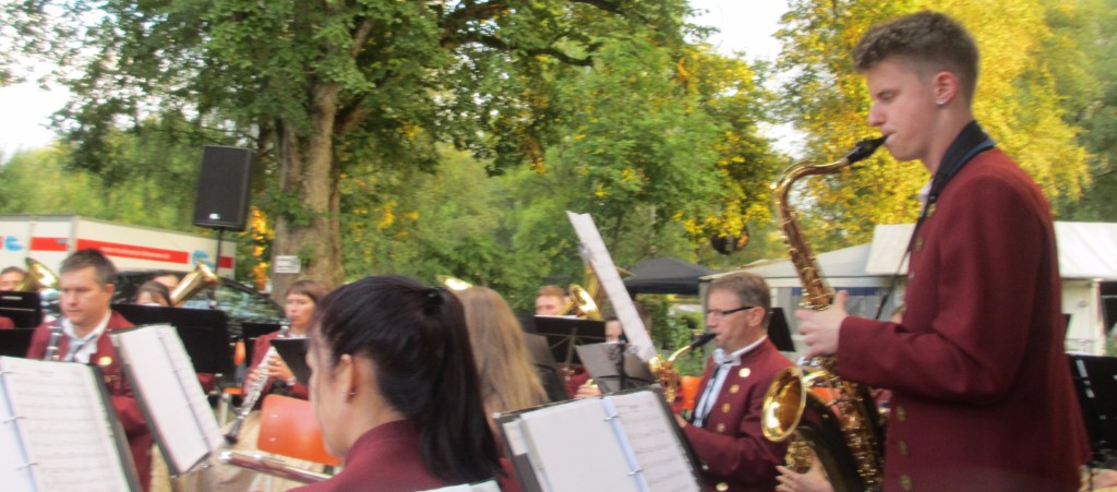Feierabendhock am Campingplatz