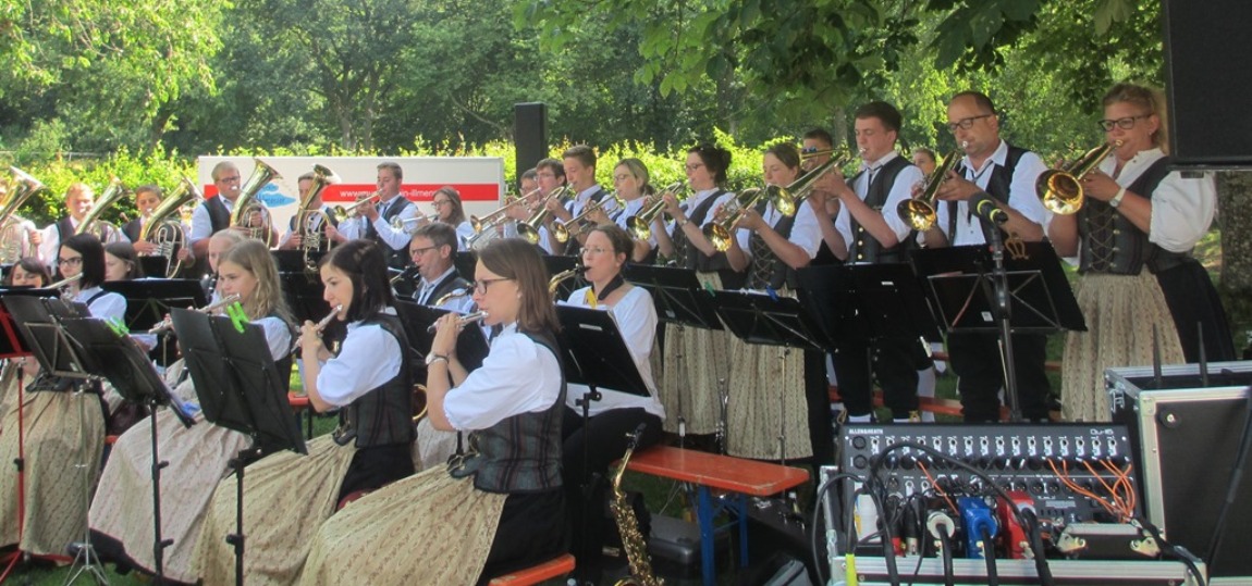 Frühschoppenkonzert am Illmensee