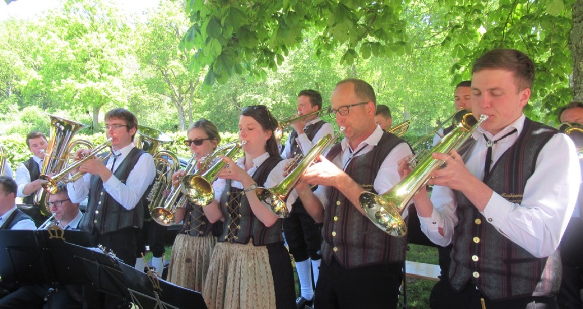 Frühschoppen am Illmensee