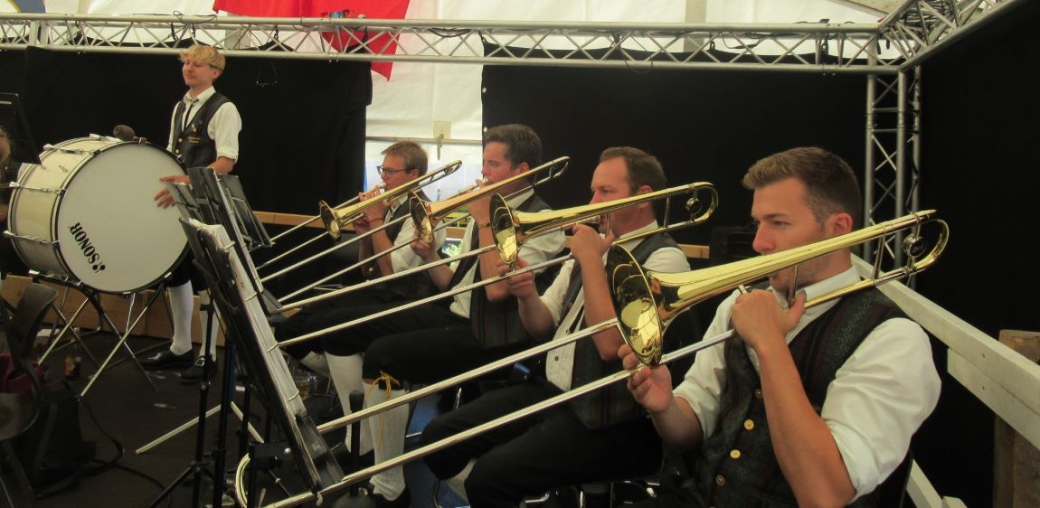 Frühschoppen in Stetten am kalten Markt
