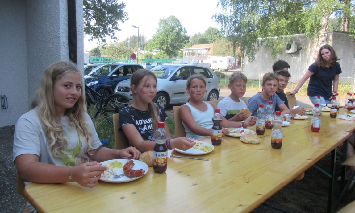 Abschlussgrillen Jugendkapelle 