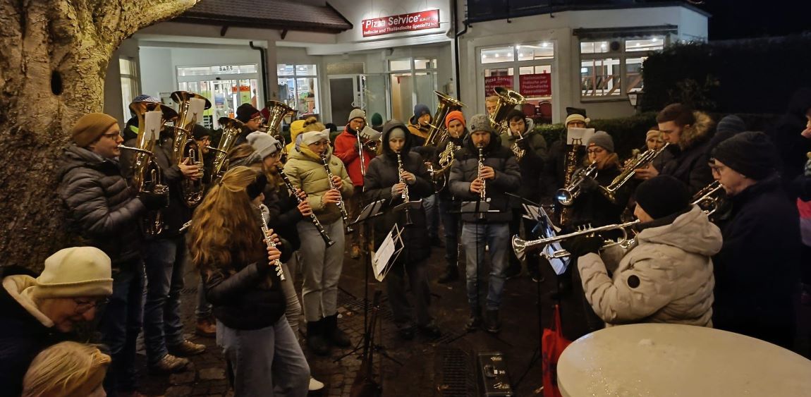 Weihnachtsmarkt in Illmensee 