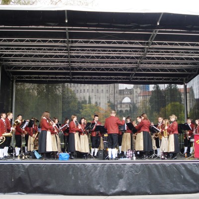Platzkonzert Donaubühne