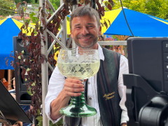 c25eff9a 137d 4fe2 958e 74c7360de8cd