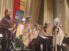 6d80e560 e1c0 46b3 bdb5 ccf02c0babac