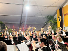 7ffb511d 3ac0 40c4 b30e ca4582ed6a25